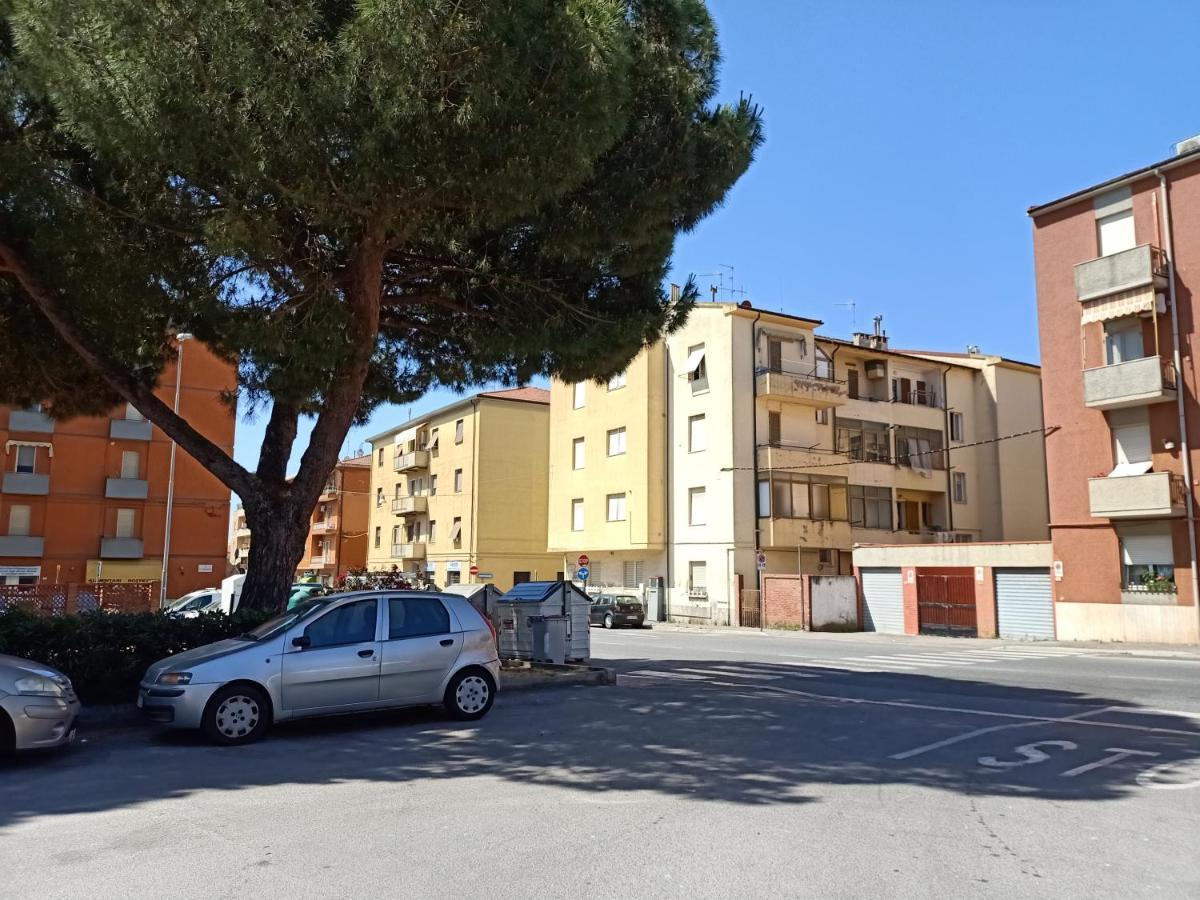 Casa Ilanfra - Appartamenti Gabbiano, Farfalla E Stella Marina Piombino Exterior foto
