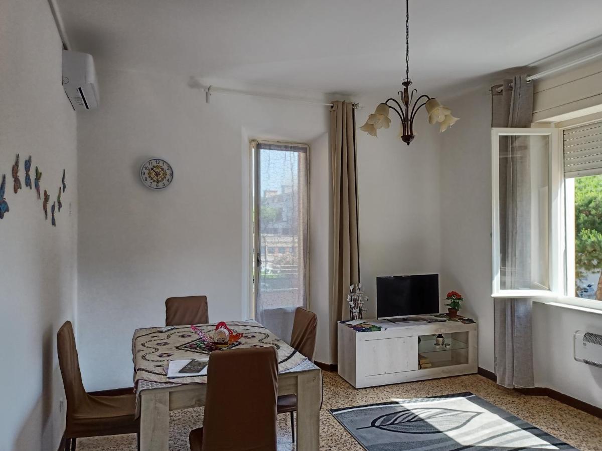 Casa Ilanfra - Appartamenti Gabbiano, Farfalla E Stella Marina Piombino Exterior foto
