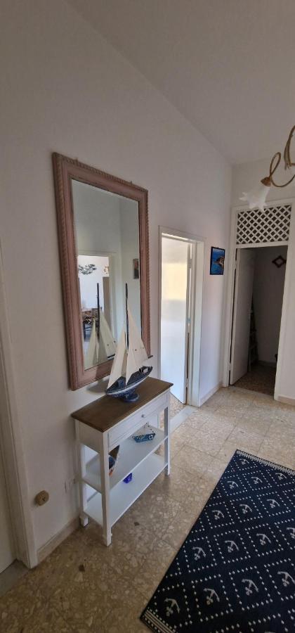 Casa Ilanfra - Appartamenti Gabbiano, Farfalla E Stella Marina Piombino Exterior foto
