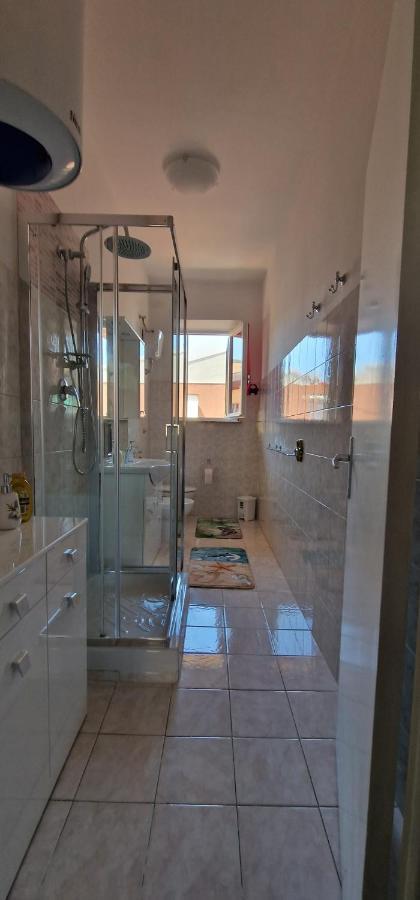 Casa Ilanfra - Appartamenti Gabbiano, Farfalla E Stella Marina Piombino Exterior foto