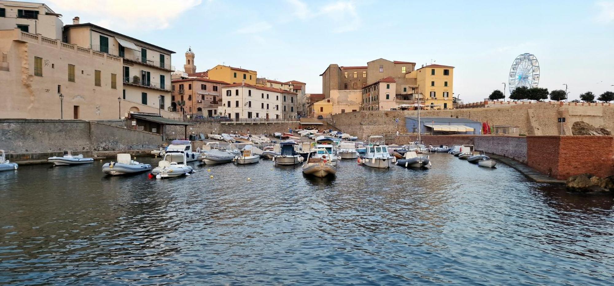 Casa Ilanfra - Appartamenti Gabbiano, Farfalla E Stella Marina Piombino Exterior foto
